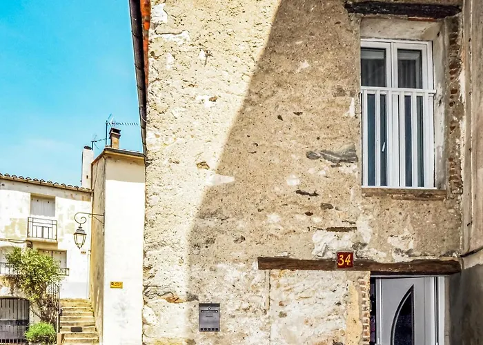 1 Bedroom Stunning In *