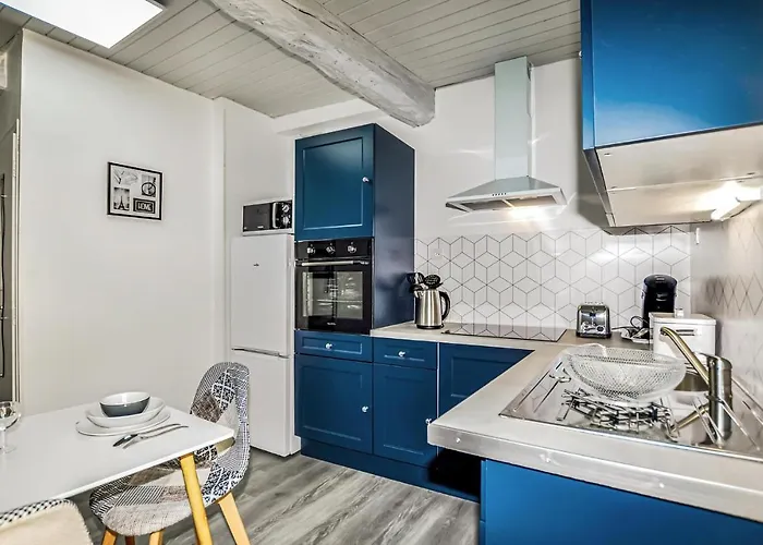 Feriehus 1 Bedroom Stunning In