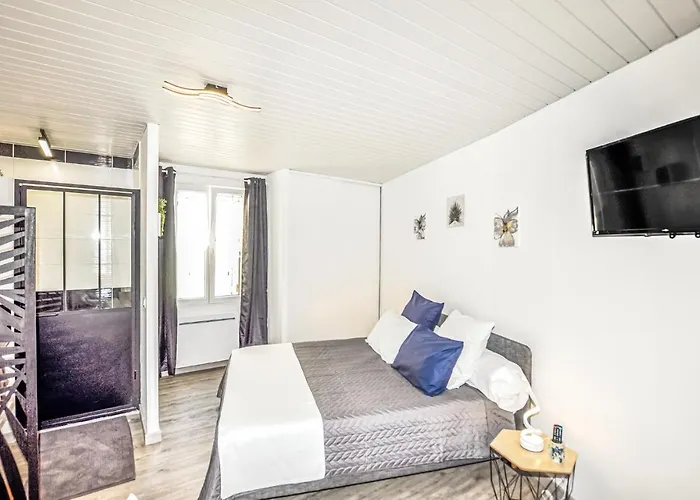1 Bedroom Stunning In Feriehus Bélesta