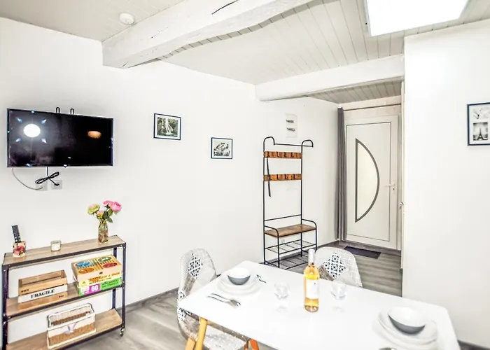 Feriehus 1 Bedroom Stunning In *